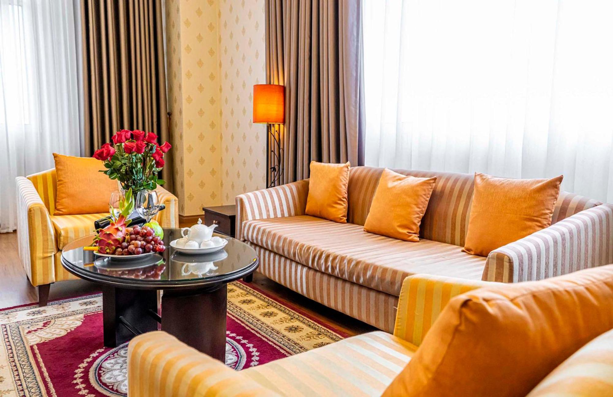 Hoang Son Peace Hotel Ninh Binh Exterior foto