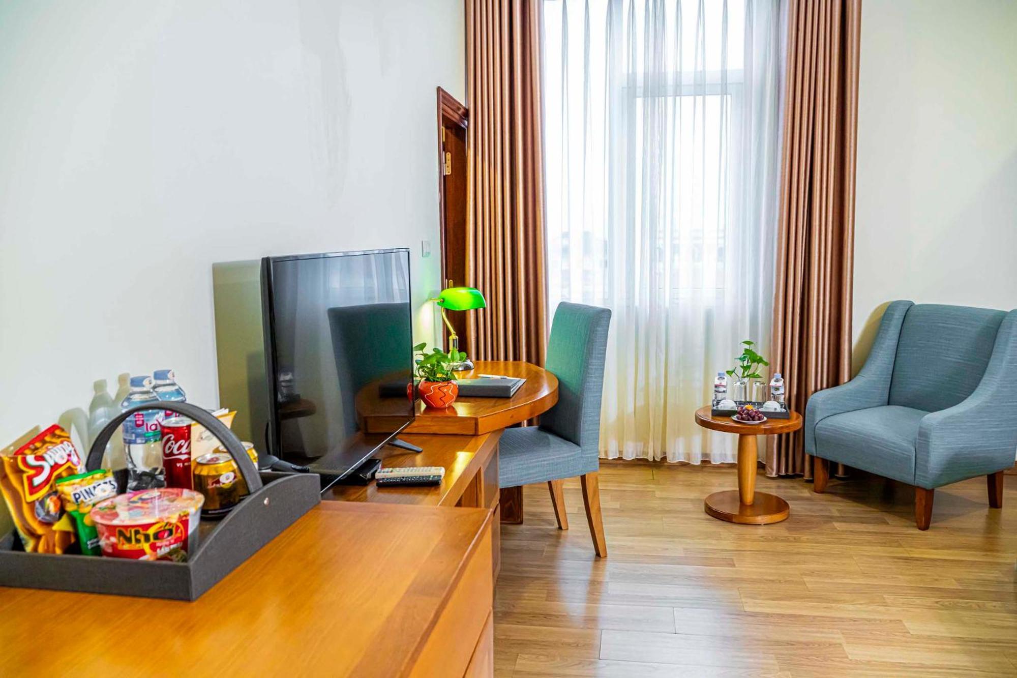 Hoang Son Peace Hotel Ninh Binh Exterior foto