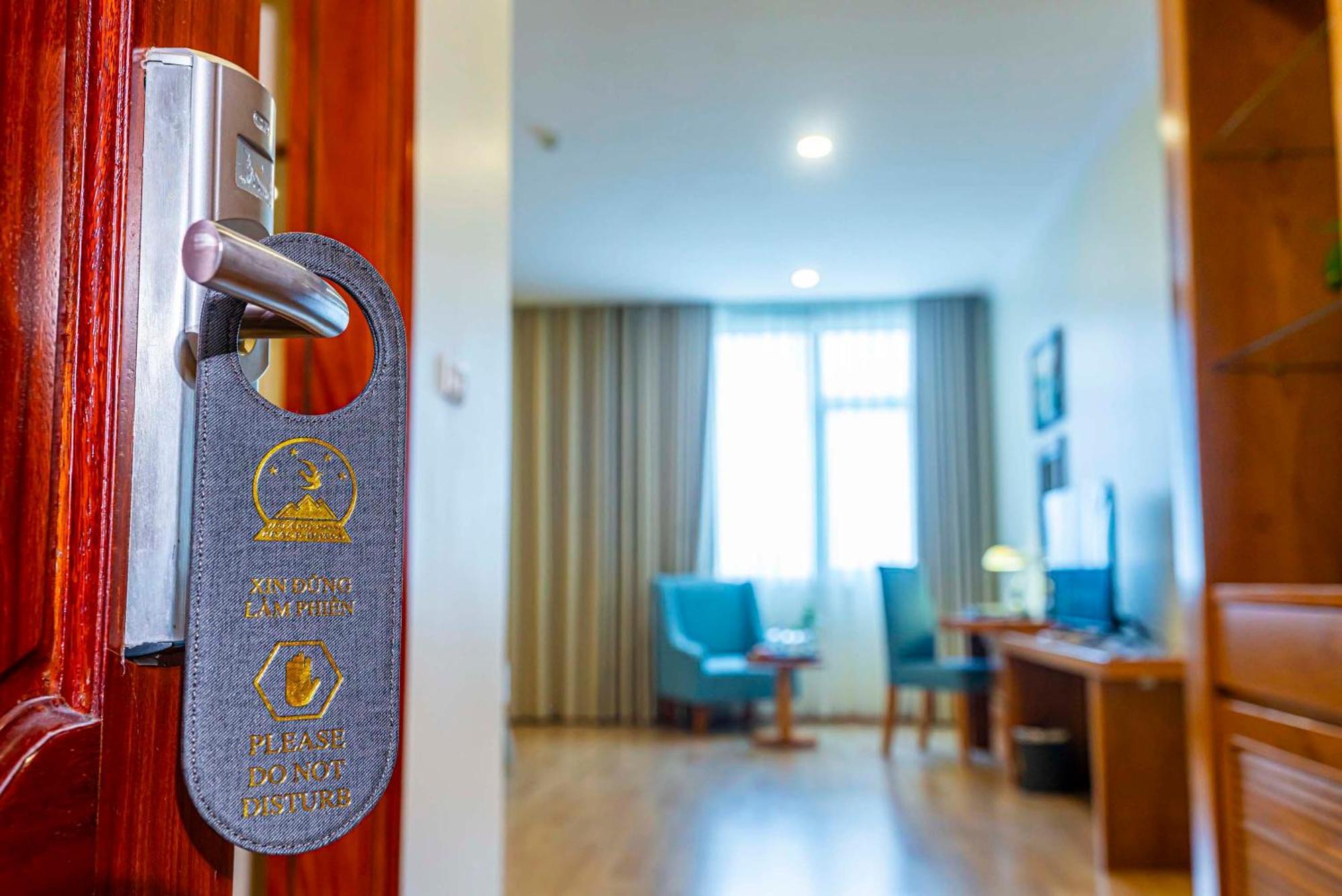 Hoang Son Peace Hotel Ninh Binh Exterior foto